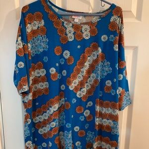 LuLaRoe Worn once Patriotic Irma